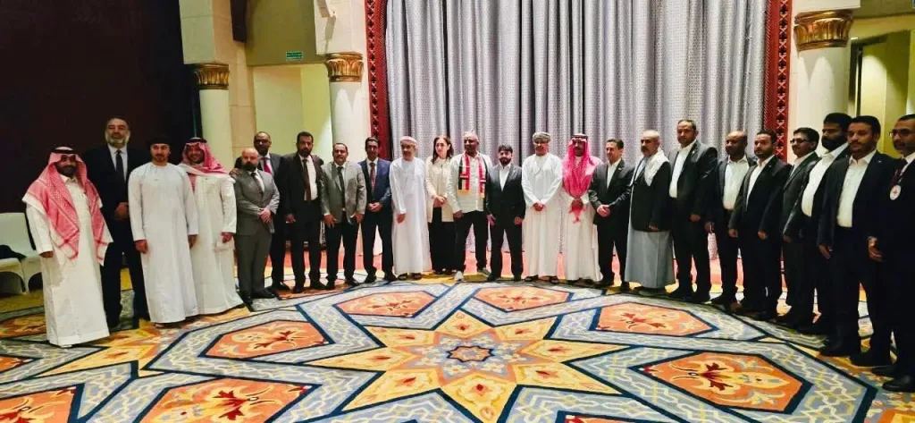 بعد تلويح حوثي بإفشالها.. مطالبات بإنقاذ صفقة تبادل الأسرى والمختطفين.. ورسالة إلى الأمم المتحدة